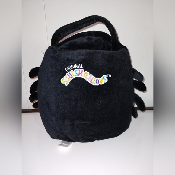 NWT Black & Red Squishmallows Spider Bella Halloween Trick or Treat Bag - Picture 6 of 8